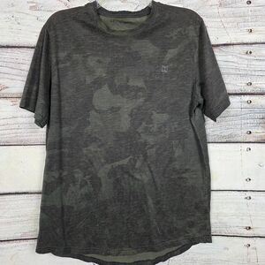 Under Armour HeatGear Camo Training T Shirt Green Mens M